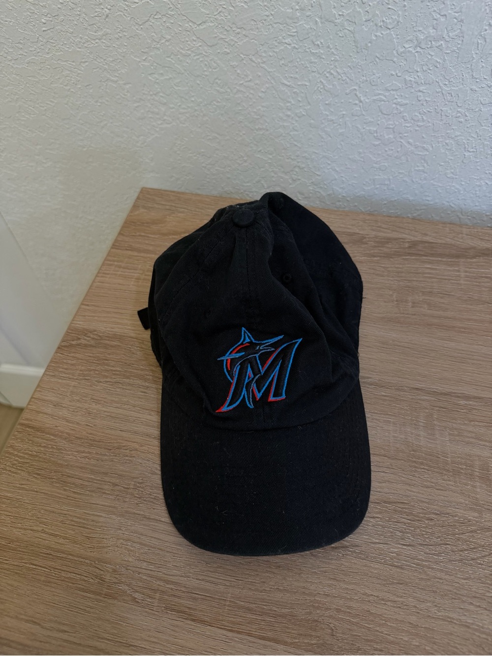 Genuine Merchandise Black Men’s Jeans Hat